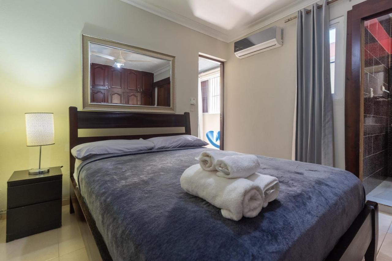 Hotel Casa Jum سانتياغو دي لوس كاباليروس المظهر الخارجي الصورة
